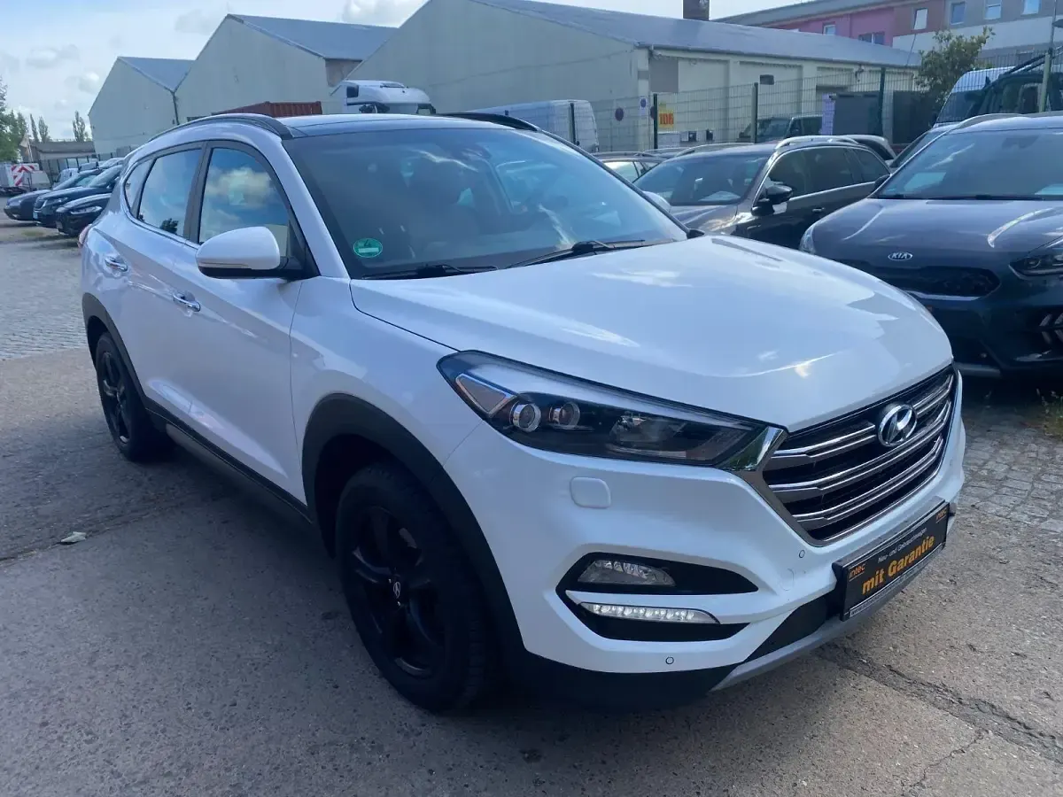 Gebraucht Hyundai Tucson Premium 177 PS (130 kW) 2017 Weiß SUV