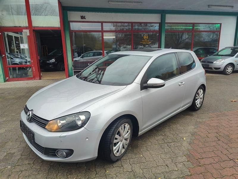 Silber Gebraucht 2009 VW Golf VI Highline Limousine | 6.790 € (Etwas zu teuer) - Bild 1/4