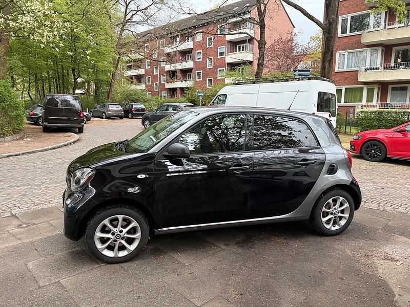 Usado Smart ForFour 71 HP (52 kW) 2018 Preto Citadino