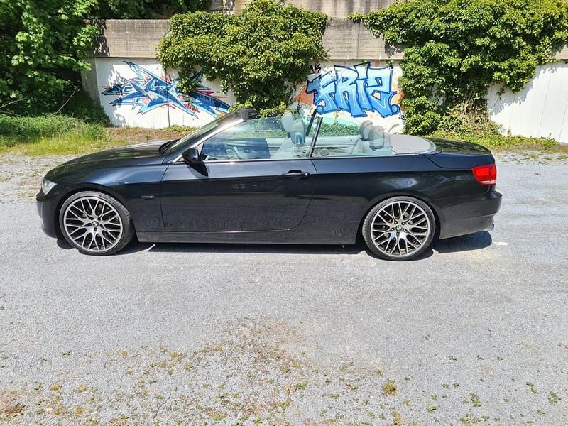 Schwarz Gebraucht 2008 BMW 325 Cabriolet Cabrio | 9.800 € (Guter Preis) - Bild 1/4