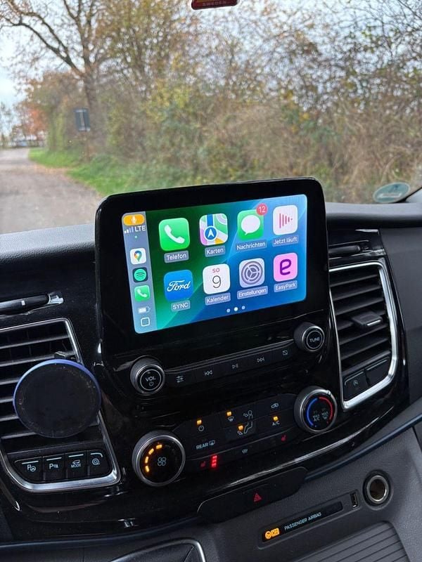 Gebraucht Ford Tourneo 150 PS (110 kW) 2023 Blau Van / Kleinbus