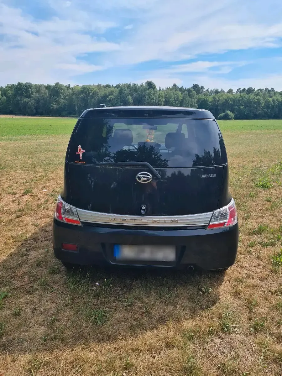 Gebraucht Daihatsu Materia 103 PS (75 kW) 2010 Schwarz Van / Kleinbus