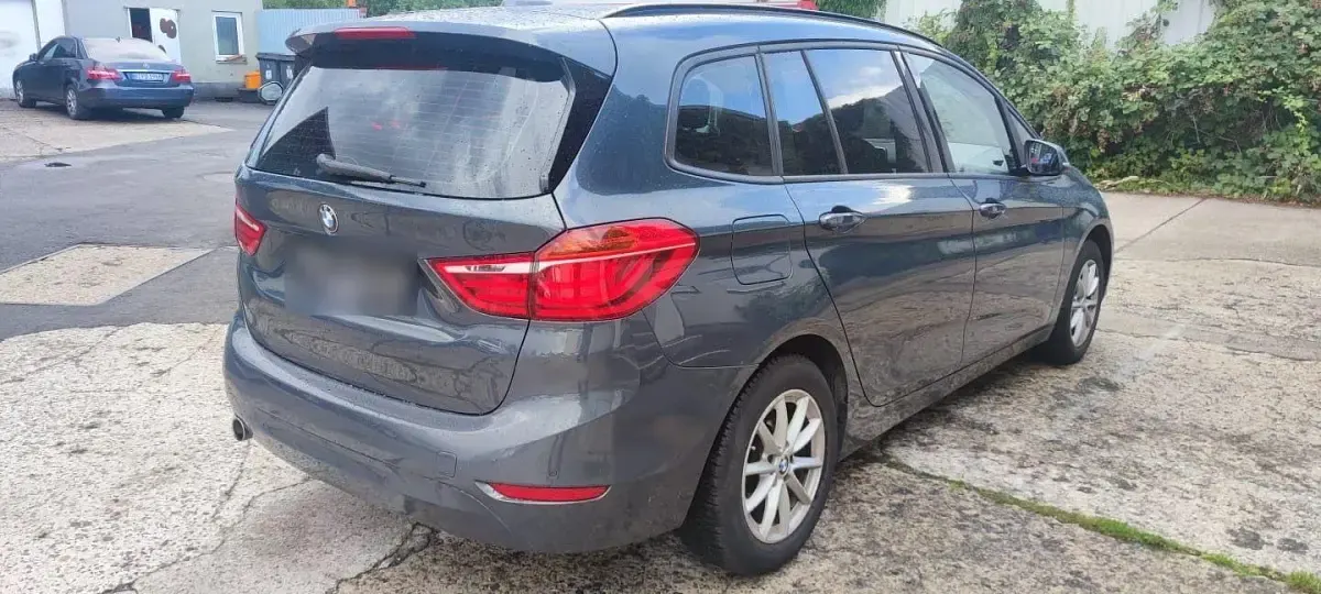 Gebraucht BMW 216 Gran Tourer Advantage 116 PS (85 kW) 2018 Grau Van / Kleinbus