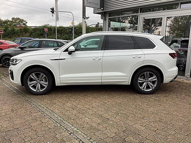 Gebraucht VW Touareg R-line 231 PS (169 kW) 2022 Weiß SUV