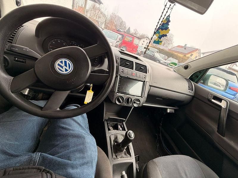 Gebraucht VW Polo Highline 64 PS (47 kW) 2003 Grün Limousine