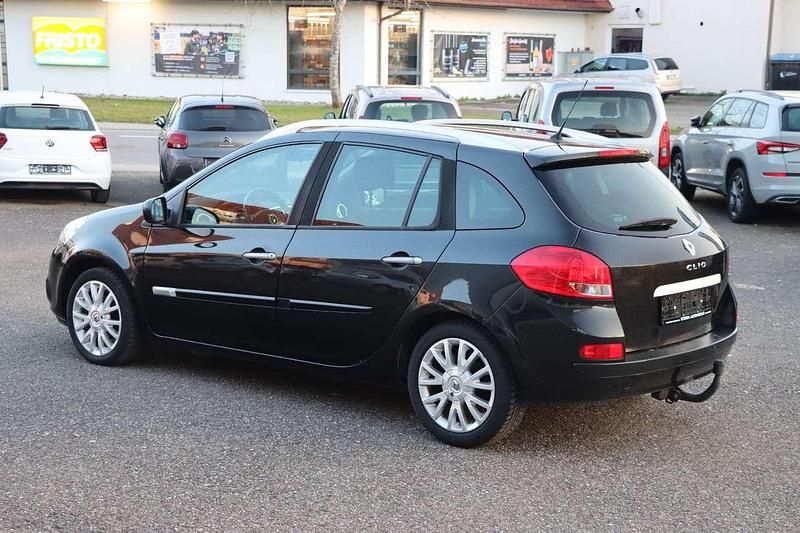 Gebraucht Renault Clio II Dynamique 86 PS (63 kW) 2009 Schwarz Kleinwagen