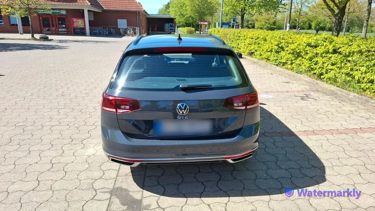 Gebraucht VW Passat GTE 218 PS (160 kW) 2021 Grau Kombi