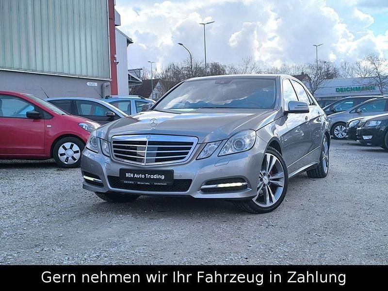Gebraucht Mercedes E350 265 PS (194 kW) 2012 Silber Limousine