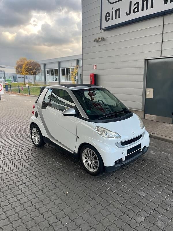 Weiß Gebraucht 2007 Smart ForTwo Cabrio Cabrio | 5.000 € (Fairer Preis) - Bild 1/4