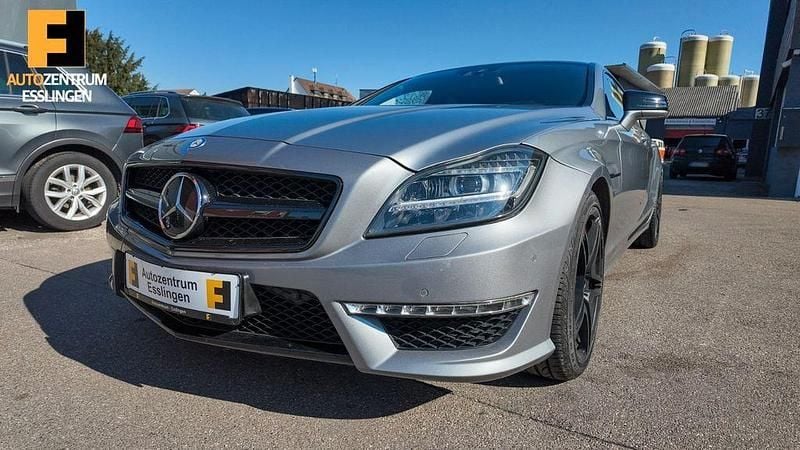 Gebraucht Mercedes CLS63 AMG AMG 525 PS (386 kW) 2011 Silber Limousine