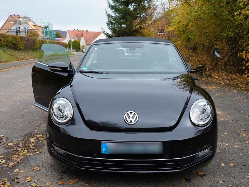 Gebraucht VW Beetle Cabriolet 105 PS (77 kW) 2016 Schwarz Cabrio