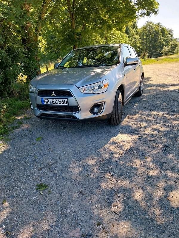 Silber Gebraucht 2016 Mitsubishi ASX SUV | 9.500 € - Bild 1/4