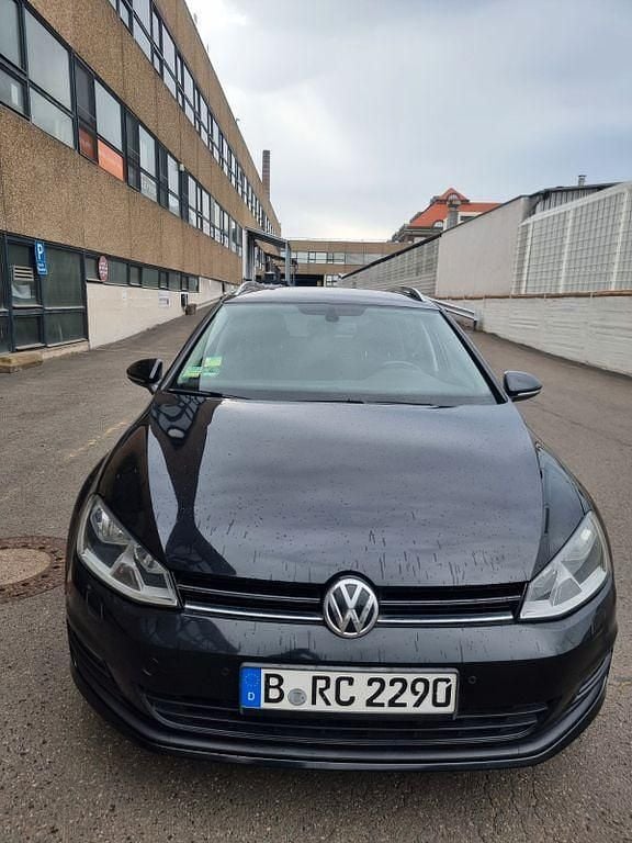 Schwarz Gebraucht 2015 VW Golf VII Highline Kombi | 9.000 € (Fairer Preis) - Bild 1/4