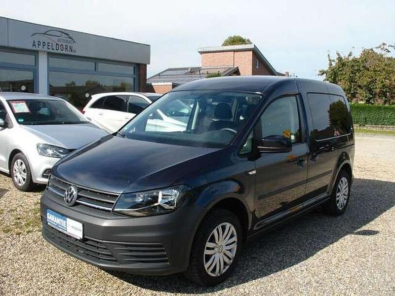 Starlight blue metallic Gebraucht 2017 VW Caddy Trendline Van / Kleinbus | 33.950 € - Bild 1/4