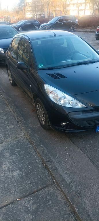 Gebraucht Peugeot 206 75 PS (55 kW) 2009 Schwarz Limousine