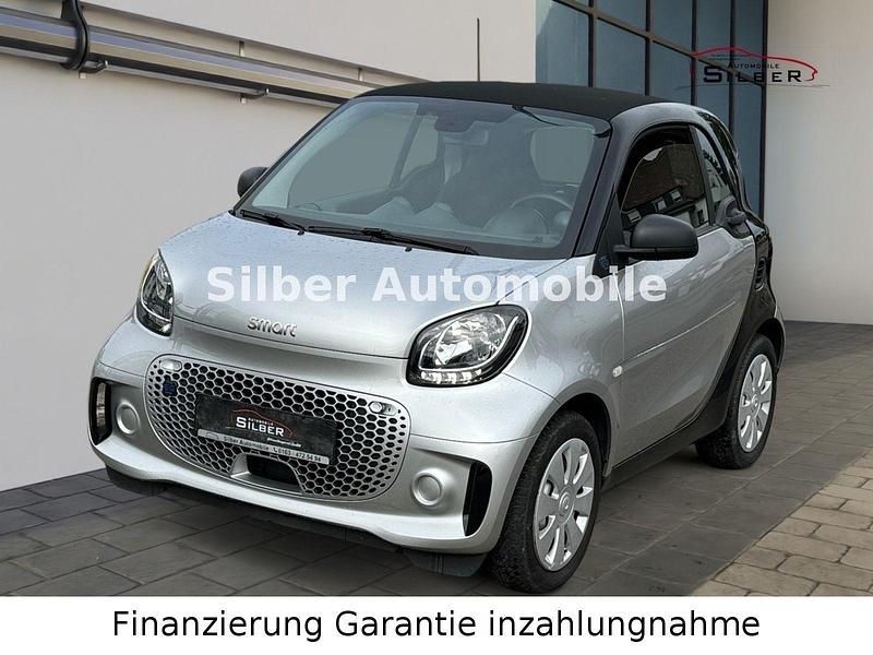 Schwarz Gebraucht 2021 Smart ForTwo Electric Drive Coupé | 7.999 € (Fairer Preis) - Bild 1/4