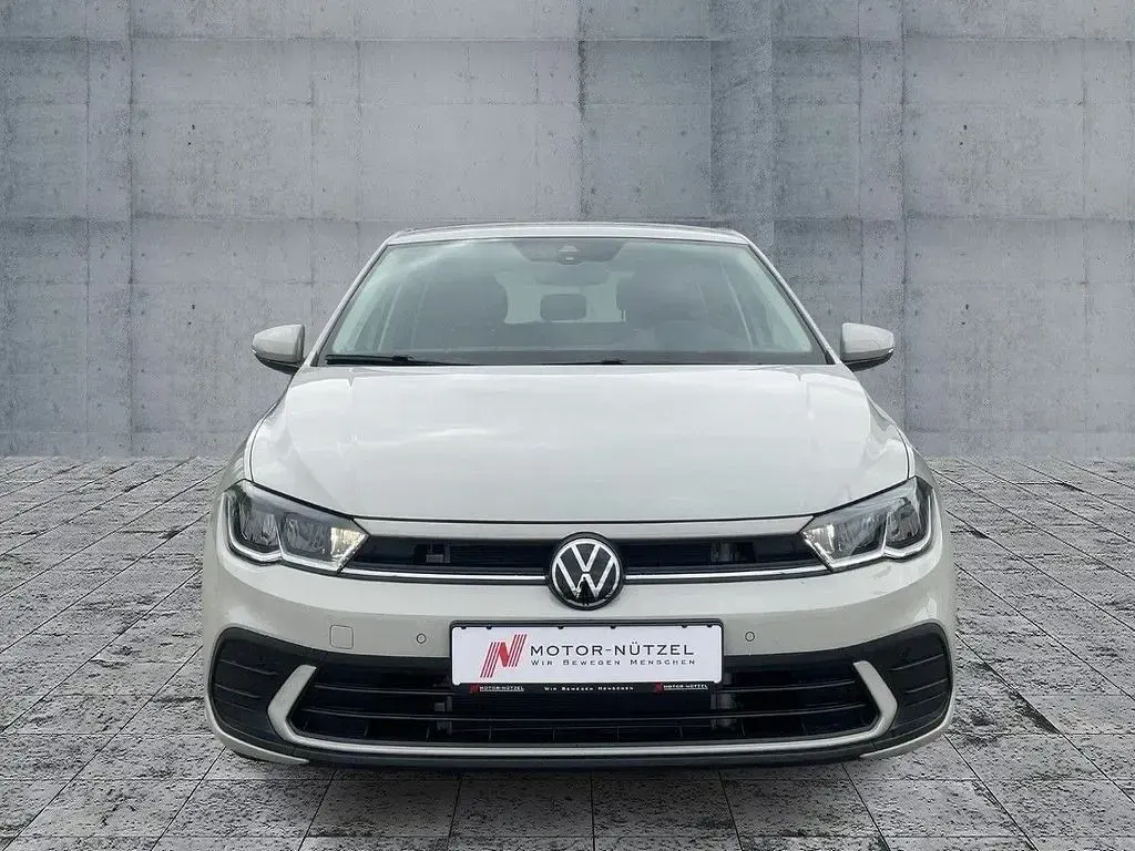 Gebraucht VW Polo Life 116 PS (85 kW) 2025 Grau Kleinwagen