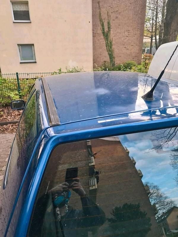 Gebraucht VW Polo 60 PS (44 kW) 1999 Blau Kleinwagen