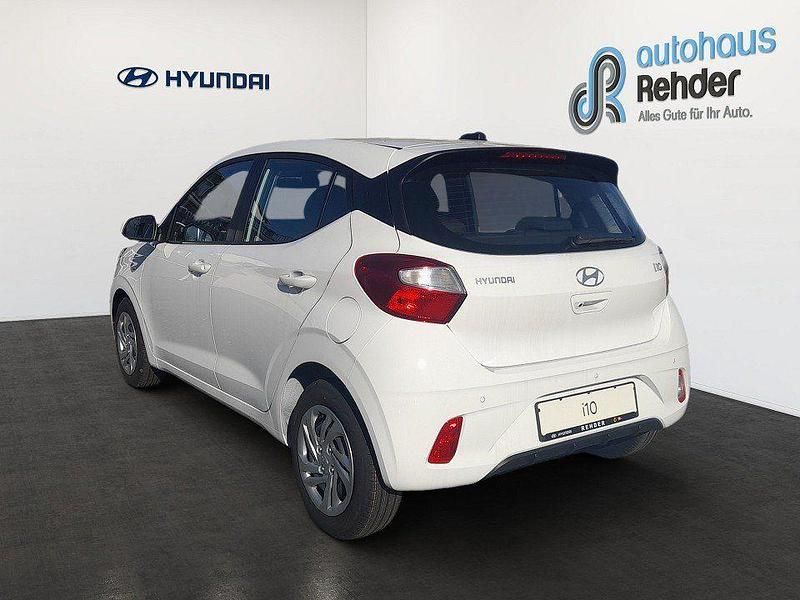Neu Hyundai i10 Select 63 PS (46 kW) 2025 Weiß Kleinwagen