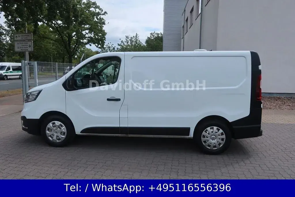 Gebraucht Renault Trafic 150 PS (110 kW) 2022 Weiß Van / Kleinbus