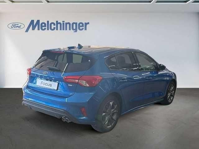 Gebraucht Ford Focus ST-Line X 155 PS (114 kW) 2021 Dynamicblau Limousine