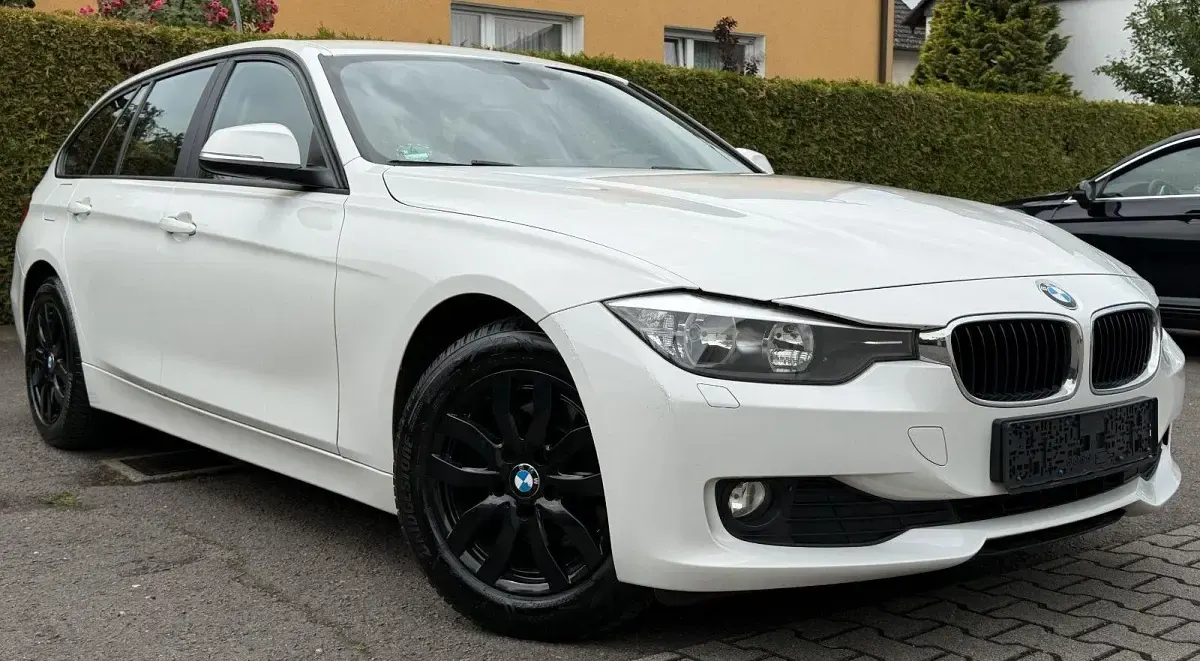 Gebraucht BMW 320 184 PS (135 kW) 2015 Weiß Kombi
