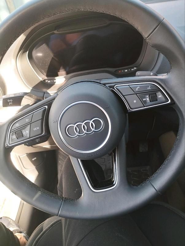 Gebraucht Audi Q2 150 PS (110 kW) 2024 Weiß SUV