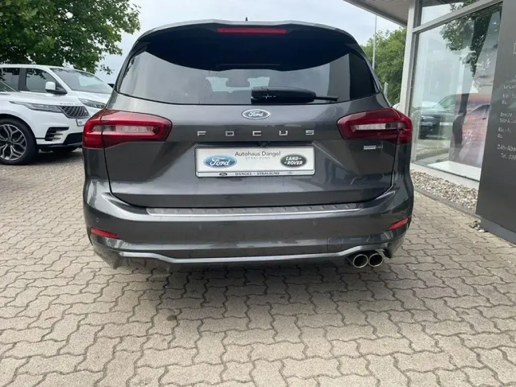 Gebraucht Ford Focus ST-Line X 155 PS (114 kW) 2022 Magneticgrau (metallic) Kombi