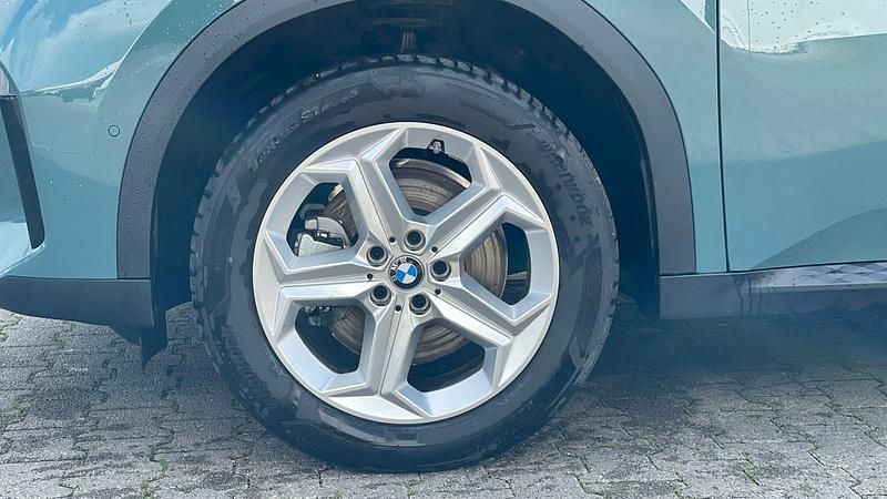 Gebraucht BMW X2 Efficient Dynamics 170 PS (125 kW) 2025 Cape york grün metallic SUV
