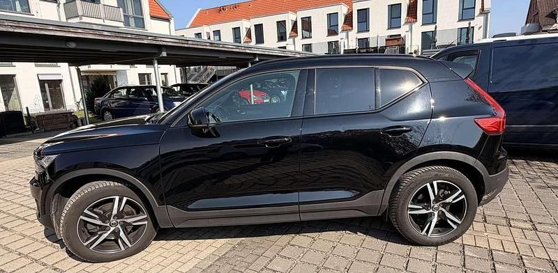 Gebraucht Volvo XC40 R-Design 190 PS (139 kW) 2018 SUV