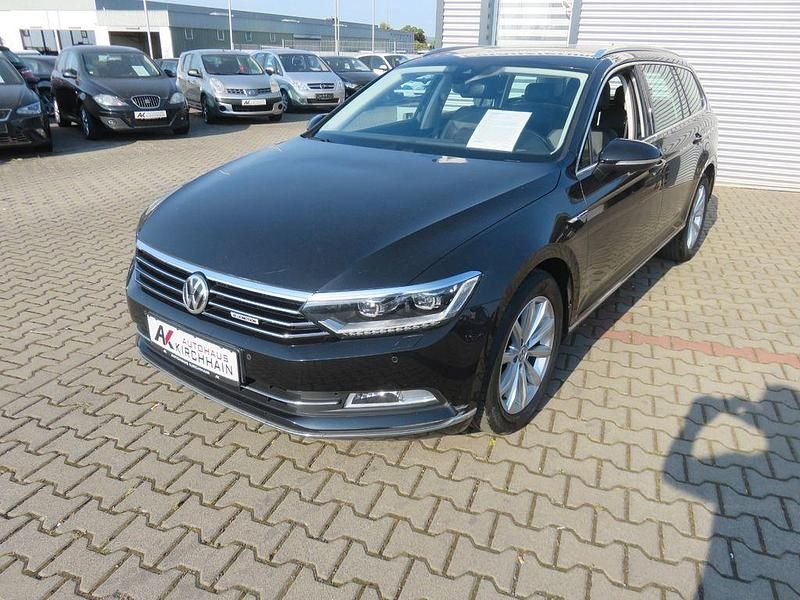 Schwarz Gebraucht 2017 VW Passat Highline Kombi | 14.900 € (Fairer Preis) - Bild 1/4