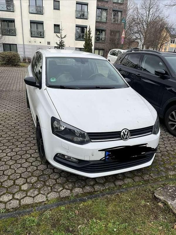 Gebraucht VW Polo 60 PS (44 kW) 2017 Weiß Coupé