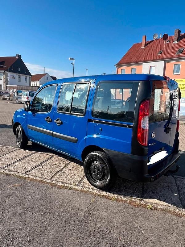 Gebraucht Fiat Doblò 82 PS (60 kW) 2011 Van / Kleinbus