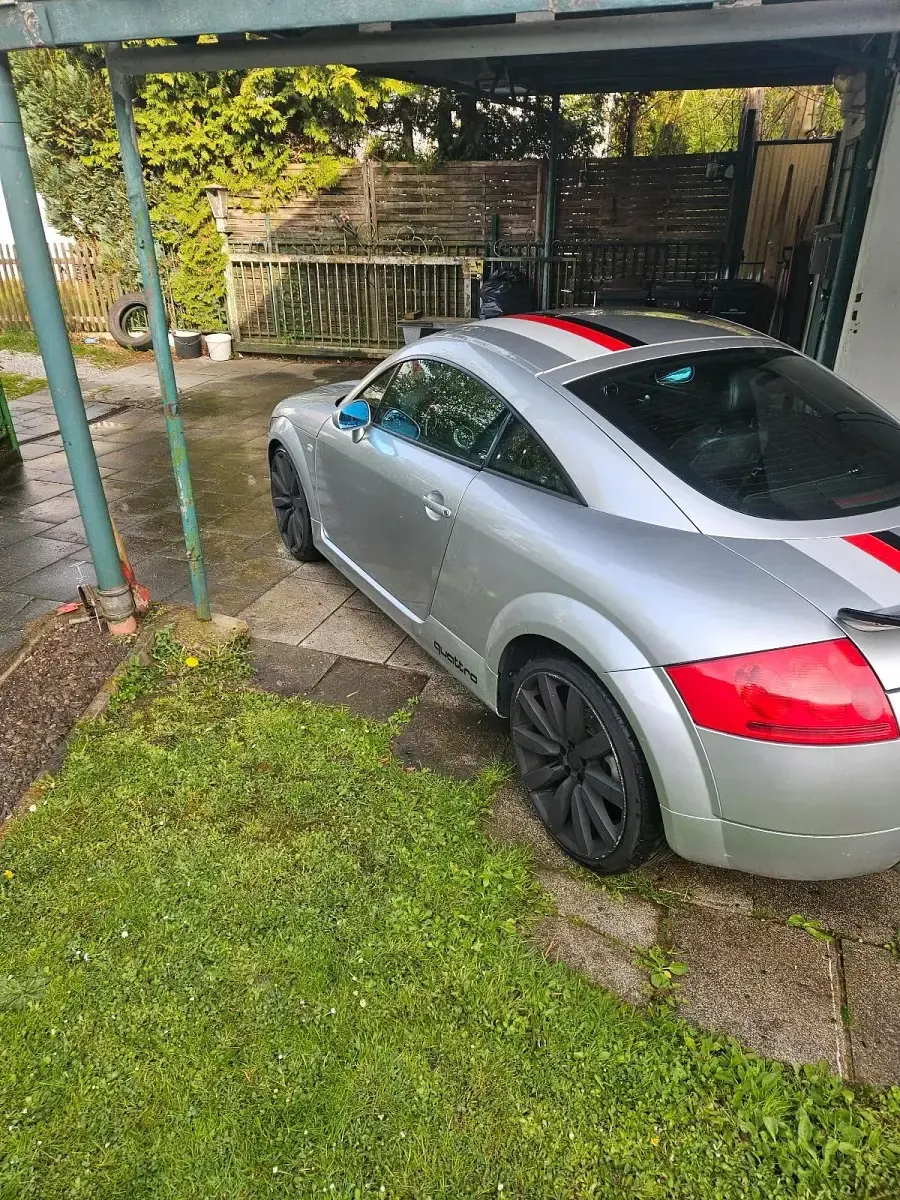 Gebraucht Audi TT 260 PS (191 kW) 2002 Silber Coupé