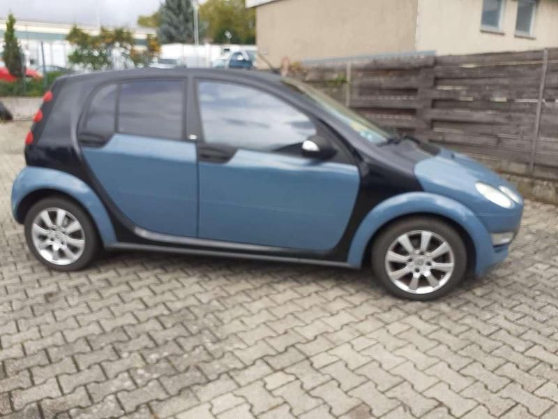 Gebraucht Smart ForFour Basis 75 PS (55 kW) 2011 Schwarz blau Kleinwagen