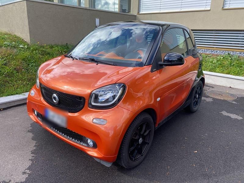 Schwarz Gebraucht 2015 Smart ForTwo Coupé Coupé | 5.950 € (Fairer Preis) - Bild 1/4