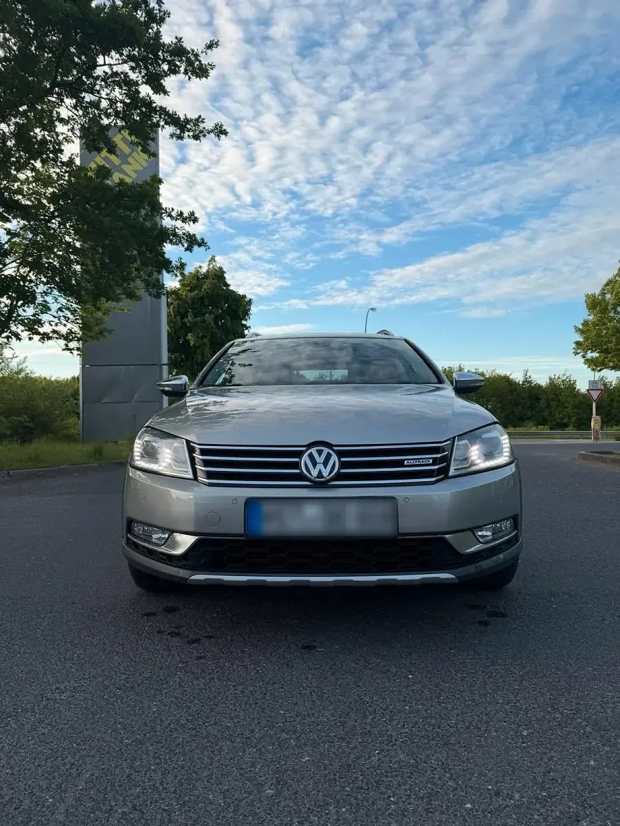 Gebraucht VW Passat 170 PS (125 kW) 2012 Silber Kombi