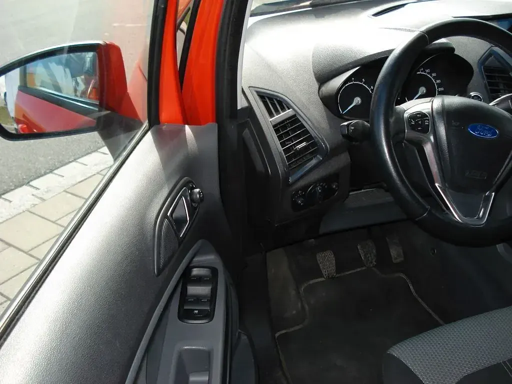 Gebraucht Ford Ecosport 125 PS (91 kW) 2015 Orange SUV