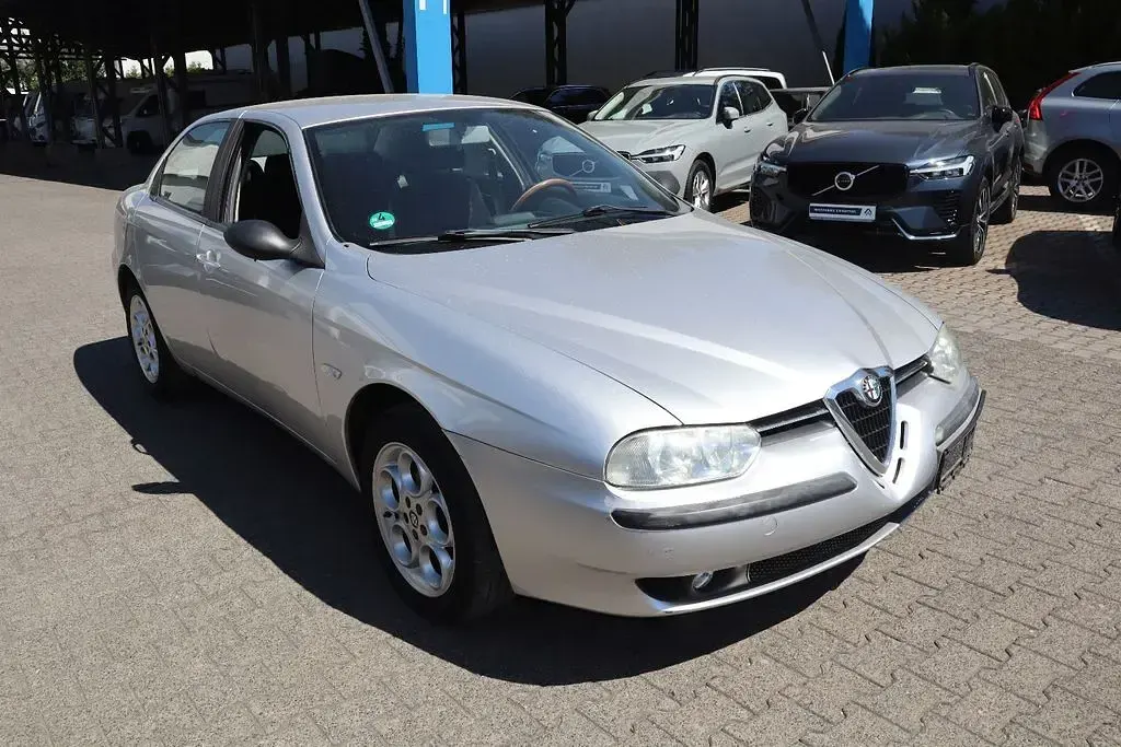Gebraucht Alfa Romeo 156 155 PS (114 kW) 1999 Silber Limousine