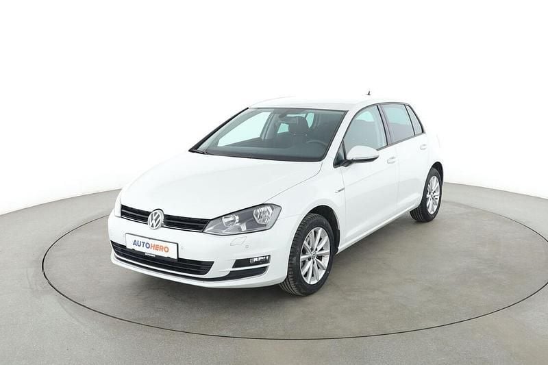 Weiß Gebraucht 2016 VW Golf LOUNGE Limousine | 12.390 € (Fairer Preis) - Bild 1/3