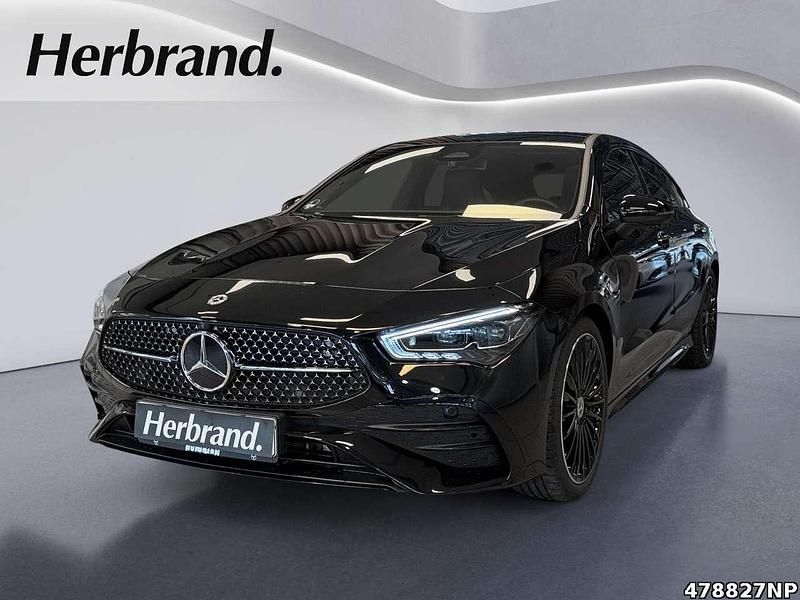 Metalliclack kosmosschwarz Gebraucht 2025 Mercedes CLA200 AMG Kombi | 40.650 € (Teuer) - Bild 1/4