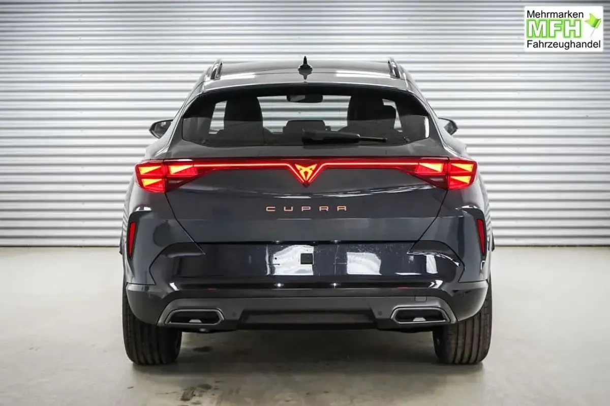 Nouvelle Cupra Formentor 150 ch (110 kW) 2026 Bleue SUV