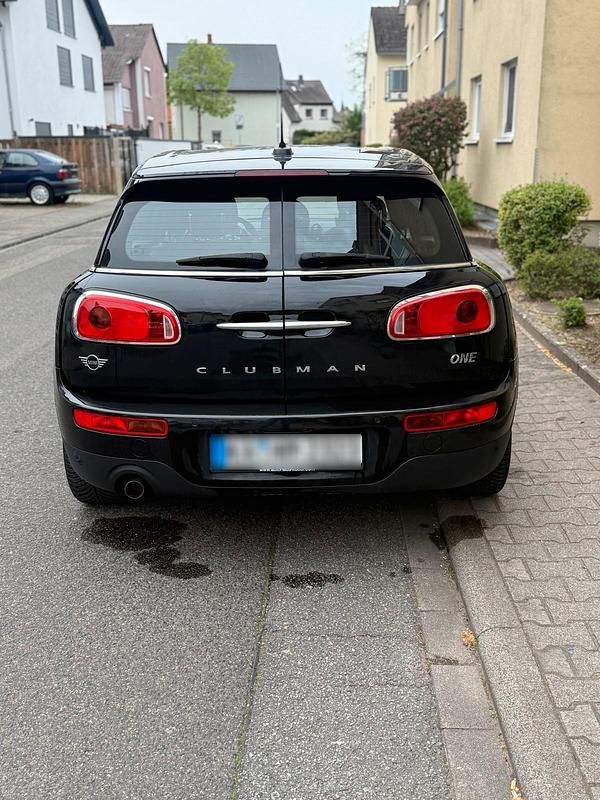Gebraucht Mini One Clubman 102 PS (75 kW) 2019 Schwarz Kombi
