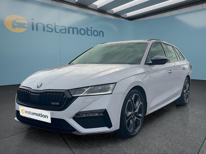 Weiß Gebraucht 2023 Skoda Octavia RS Kombi | 33.649 € (Fairer Preis) - Bild 1/4