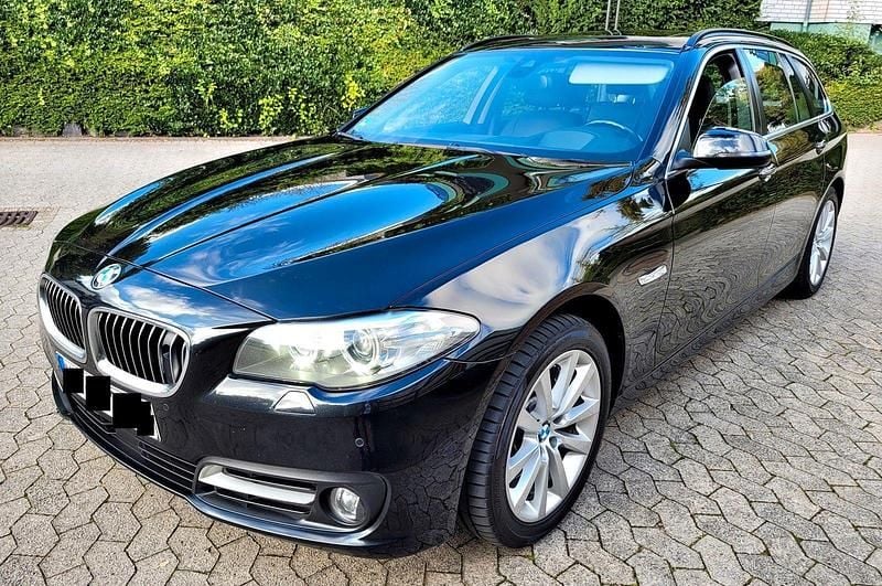 Schwarz Gebraucht 2016 BMW 530 Kombi | 14.800 € (Superpreis) - Bild 1/4