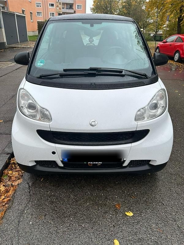Weiß Gebraucht 2012 Smart ForTwo Coupé Kleinwagen | 5.200 € (Etwas zu teuer) - Bild 1/4