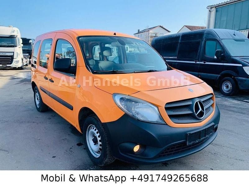 Gebraucht Mercedes Citan 111 110 PS (80 kW) 2014 Orange Kombi