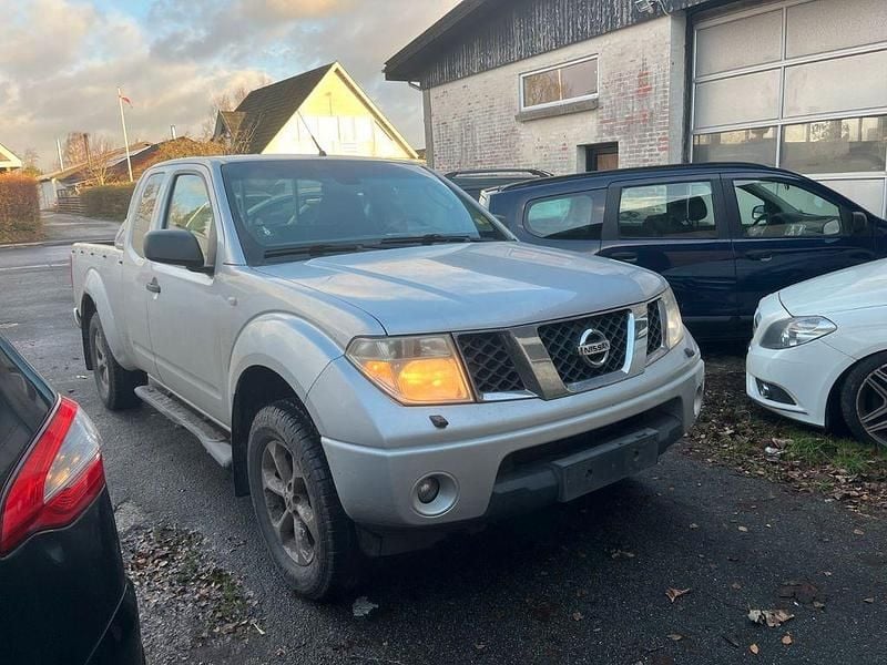 Gebraucht 2007 Nissan Navara Abholung | 3.000 € (Superpreis) - Bild 1/4