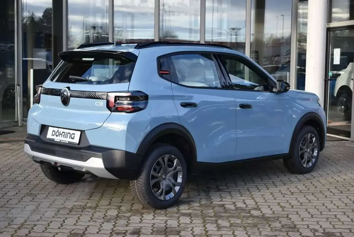 Neu Citroën C3 101 PS (74 kW) 2026 Blau Limousine