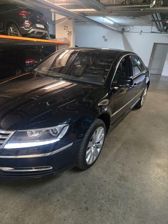 Second-hand VW Phaeton 334 CP (245 kW) 2012 Negru Berlinǎ